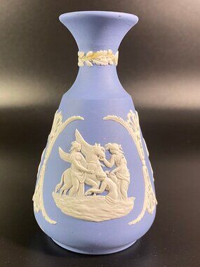 Wedgewood Blue jasperware Bud Vase Vintage Made In England 4.5"